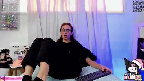 sophia_milano online show from December 10, 2024, 12:27 pm