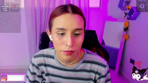 sophia_milano online show from January 31, 2025, 12:18 pm