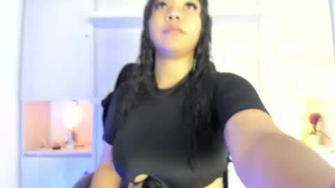 Snapshot of sophia_stonne chatting on April 14, 2026, 12:22 pm S O P H I A online show from April 14, 2026, 12:22 pm