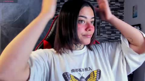 Snapshot of sophiaa_cherry chatting on April 12, 2026, 6:57 pm Sophia online show from April 12, 2026, 6:57 pm