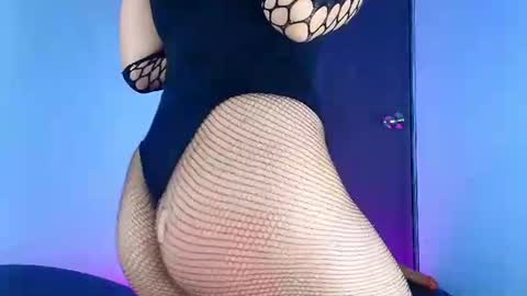 Sophia online show from July 24, 2026, 11:47 pm