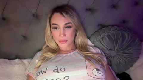 Snapshot of sophiagrcc chatting on November 24, 2025, 6:02 am sophiagrcc online show from November 24, 2025, 6:02 am