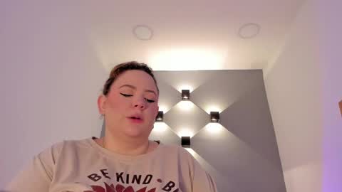 Sofi online show from February 25, 2025, 12:24 pm