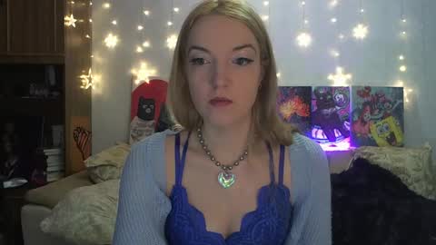 SophiaSonata online show from March 1, 2025, 8:21 pm