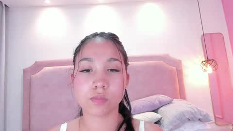 SOPHIA online show from March 11, 2025, 7:36 pm