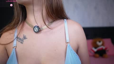 Sophy online show from January 14, 2026, 1:44 am