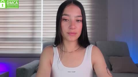 Sophie  online show from November 20, 2025, 3:34 pm