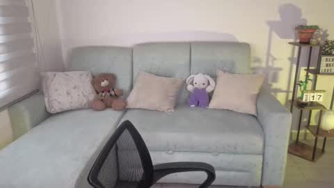 Sophie  online show from March 17, 2026, 2:53 pm