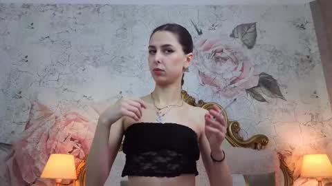 Sophie online show from February 24, 2026, 6:44 am