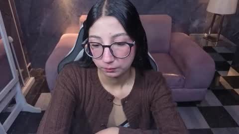Snapshot of sophie_jones_b chatting on March 12, 2026, 1:06 pm sophie_jones_b online show from March 12, 2026, 1:06 pm
