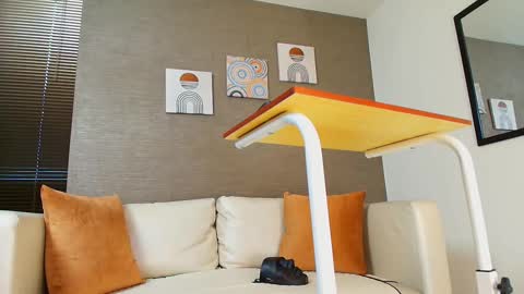 Sophie online show from March 8, 2025, 11:37 am