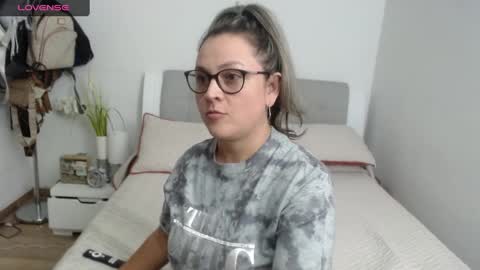 Sofa online show from December 9, 2024, 2:13 am