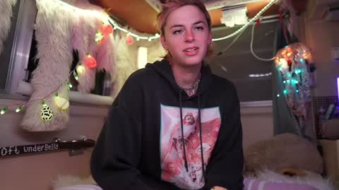 derpy derpington online show from December 5, 2024, 4:09 am