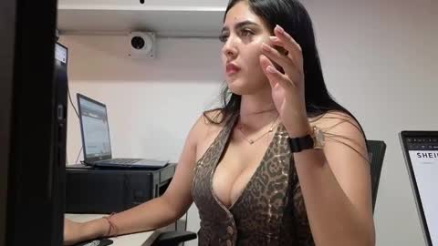 Sofia  online show from September 21, 2025, 1:51 am