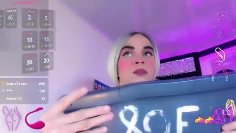 sophie_miaa online show from October 16, 2025, 11:22 am