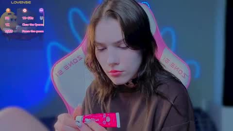 Snapshot of sophie_nomenal_ chatting on May 22, 2026, 3:06 pm sophie_nomenal_ online show from May 22, 2026, 3:06 pm