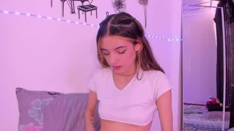 Snapshot of sophie_vega1 chatting on July 14, 2026, 6:24 pm Sophie online show from July 14, 2026, 6:24 pm