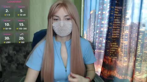 Sophie online show from April 20, 2026, 8:17 am