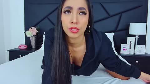 Sophie Carther online show from January 9, 2025, 12:52 pm