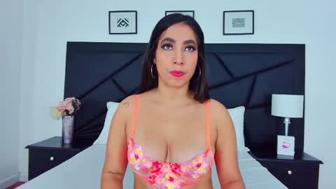 Sophie Carther online show from February 14, 2025, 12:14 pm