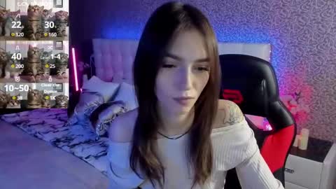 Sophie online show from March 8, 2025, 8:33 am