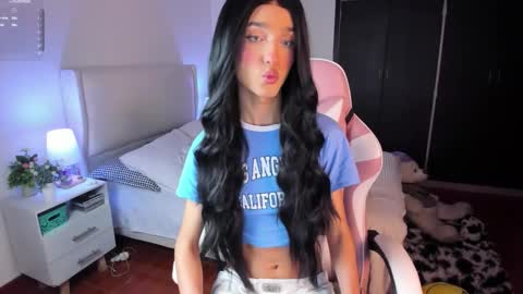    online show from December 20, 2025, 8:43 am