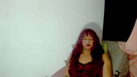 sophiehillsxo online show from December 23, 2024, 7:38 am
