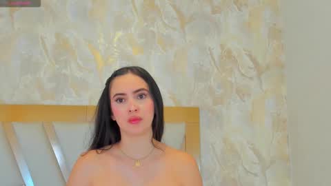 Sophie online show from September 15, 2025, 1:33 pm