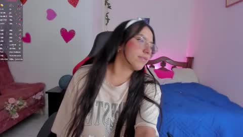 Sophie LAmour online show from September 28, 2025, 10:48 pm