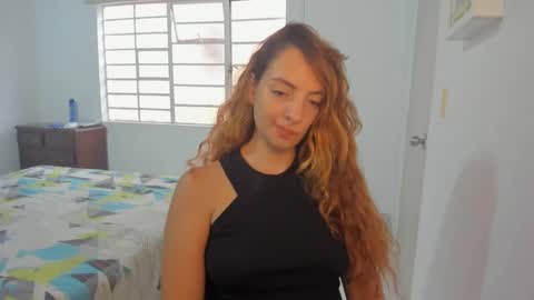 Sophia online show from February 4, 2025, 9:20 pm