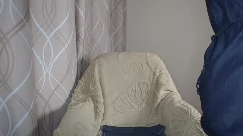 Sophiemisss online show from February 10, 2026, 5:33 am