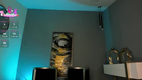 Snapshot of sophiepalmerx chatting on October 5, 2025, 10:24 am Sophie Palmer online show from October 5, 2025, 10:24 am