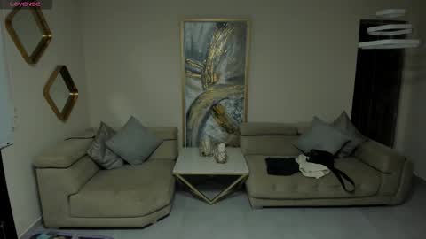 Snapshot of sophiepalmerx chatting on October 6, 2025, 10:23 am Sophie Palmer online show from October 6, 2025, 10:23 am