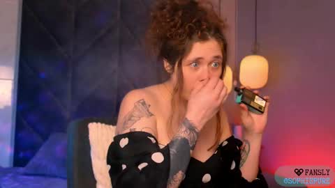 Sophie online show from February 17, 2026, 1:24 am