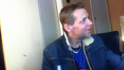 Snapshot of sophiestar12 chatting on December 25, 2024, 5:16 am Sophiestar online show from December 25, 2024, 5:16 am