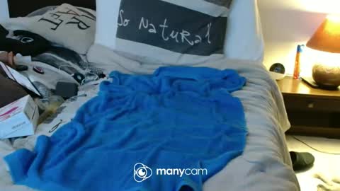 sophietrav347801 online show from October 27, 2025, 8:57 pm