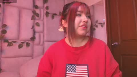 Snapshot of sophievv chatting on September 12, 2025, 11:43 am Sophie online show from September 12, 2025, 11:43 am