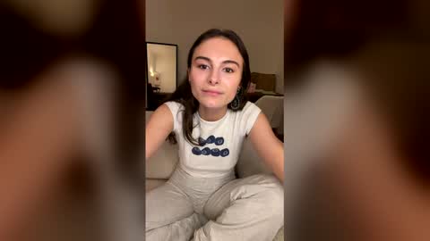 SophiaStar online show from January 15, 2026, 7:50 pm