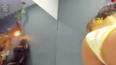 Sophie Taylor online show from December 13, 2024, 11:50 pm