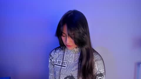 Snapshot of sophy_smilesweet chatting on January 2, 2025, 6:01 pm SOPHY ROGERS online show from January 2, 2025, 6:01 pm