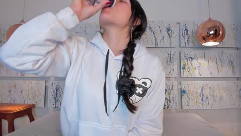 Snapshot of sophy_smilesweet chatting on January 13, 2025, 11:52 am SOPHY ROGERS online show from January 13, 2025, 11:52 am