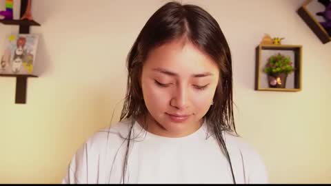 Snapshot of sophy_smilesweet chatting on September 15, 2025, 11:21 am SOPHY ROGERS online show from September 15, 2025, 11:21 am