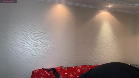 Snapshot of sophya_lifelover chatting on December 23, 2025, 7:39 am Sofia online show from December 23, 2025, 7:39 am