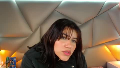 sophye_logan online show from December 29, 2024, 6:14 am