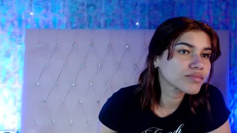 sophye_logan online show from February 2, 2025, 3:21 am