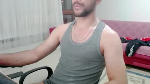 luis online show from September 15, 2025, 9:37 pm