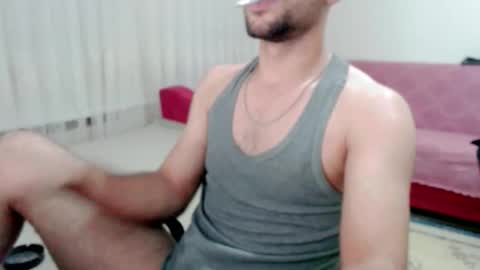 luis online show from September 28, 2025, 9:53 pm