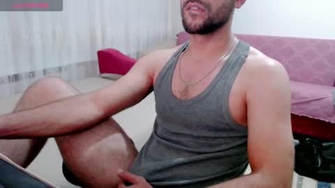 luis online show from October 19, 2025, 10:21 pm