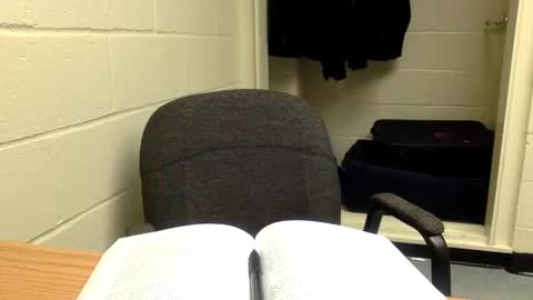 Snapshot of sosexy893943 chatting on September 18, 2025, 2:57 am Daniel online show from September 18, 2025, 2:57 am