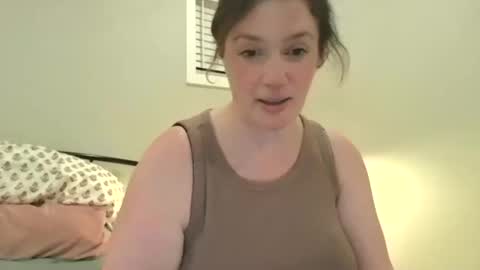 NaughtyMommy online show from May 16, 2026, 2:08 am